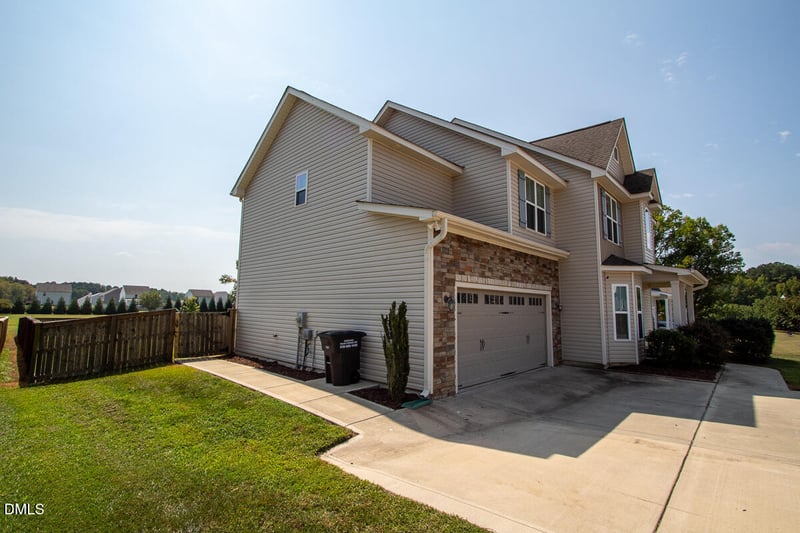 85 Squire St, Fuquay Varina, NC 27526
