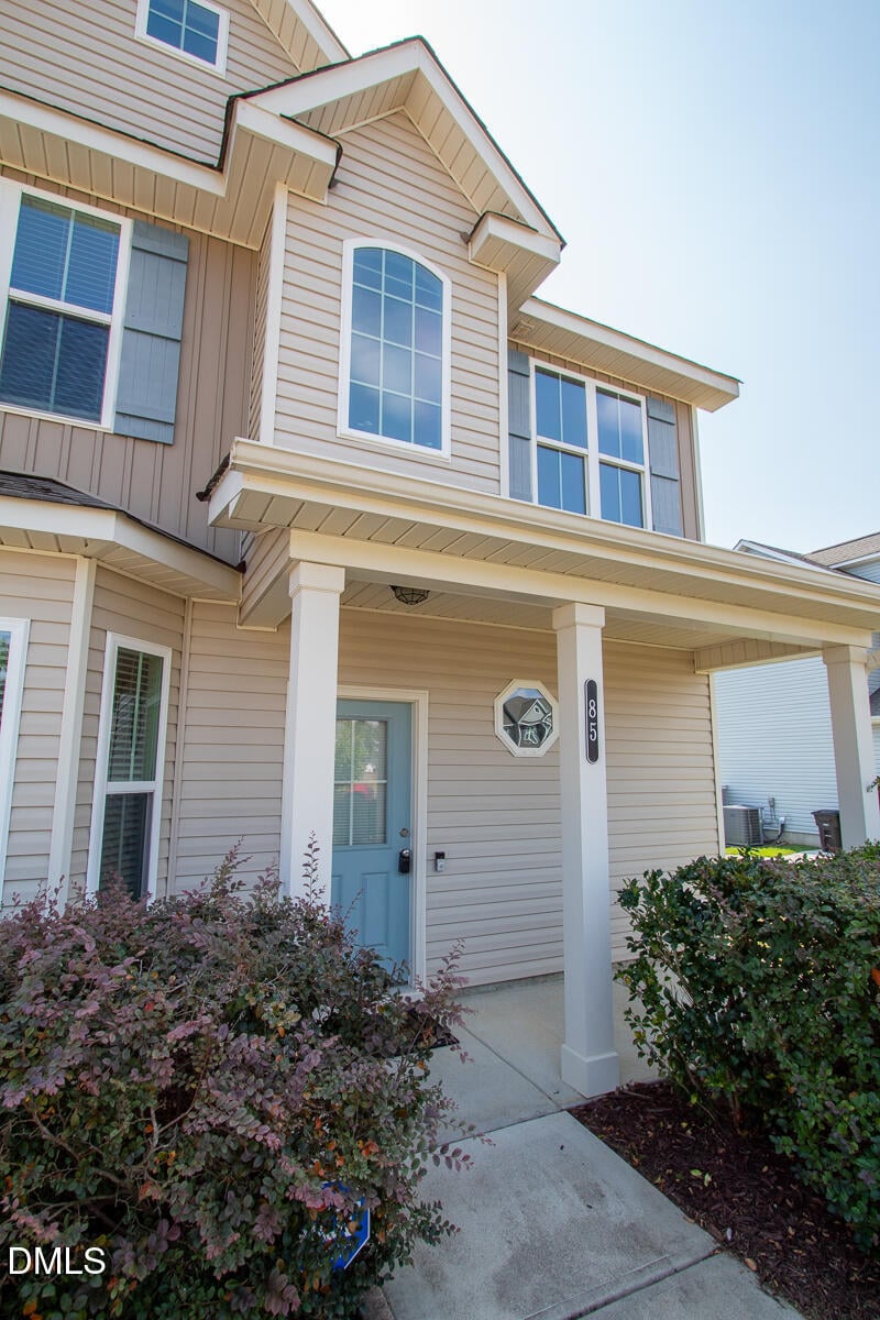 85 Squire St, Fuquay Varina, NC 27526
