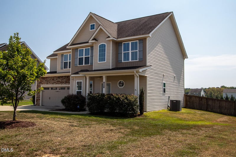 85 Squire St, Fuquay Varina, NC 27526