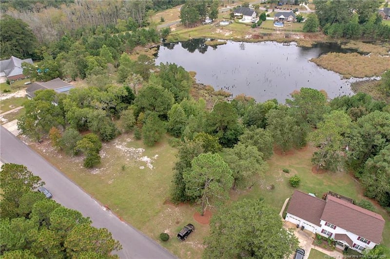 8509 Independence Dr, Hope Mills, NC 28348