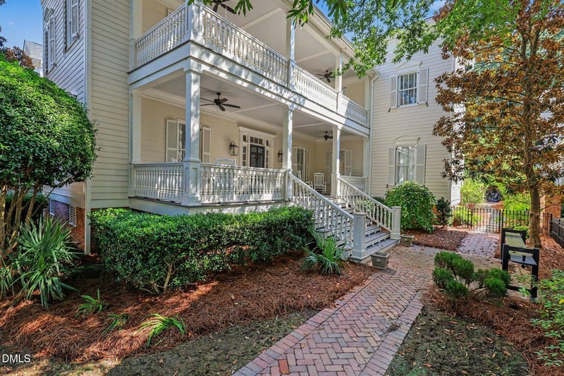 8512 Society Pl, Raleigh, NC 27615