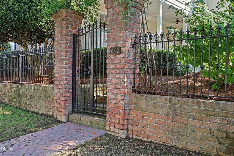 8512 Society Pl, Raleigh, NC 27615