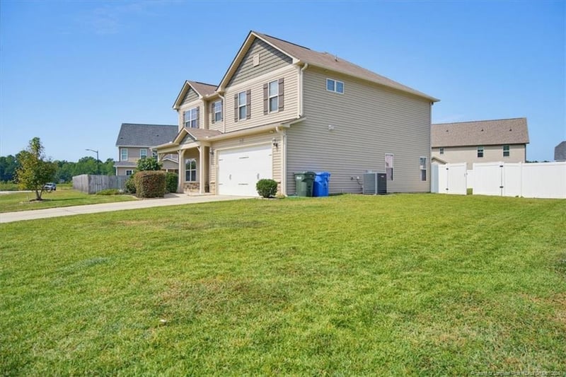 852 Bellingham Way, Fayetteville, NC 28312