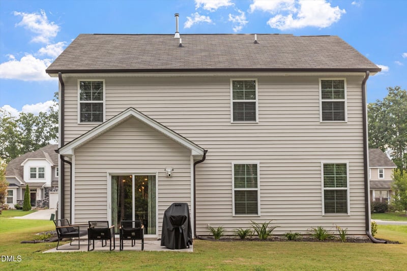 854 Royal Oak Ln, Mebane, NC 27302