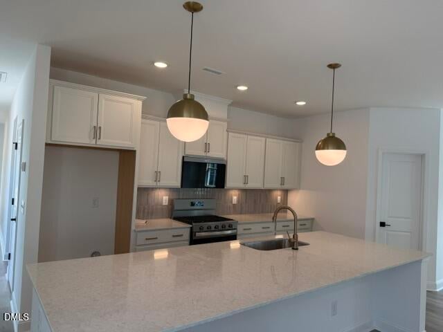 86 Carteret Ct, Clayton, NC 27527