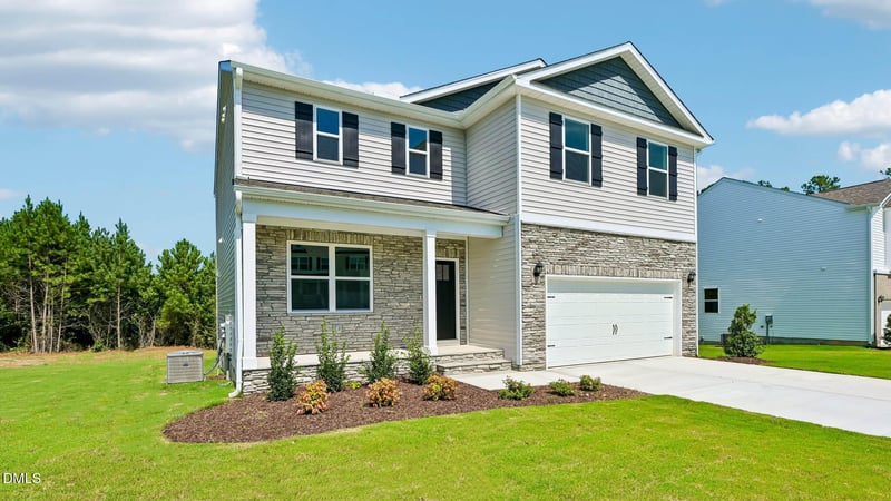 86 Tiger Eye Dr, Clayton, NC 27520
