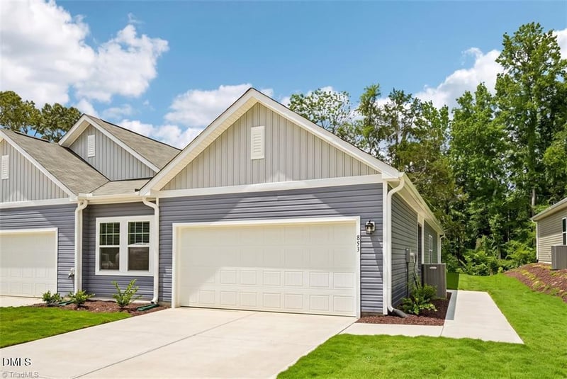 860 Hanford Lndg Dr, Graham, NC 27253