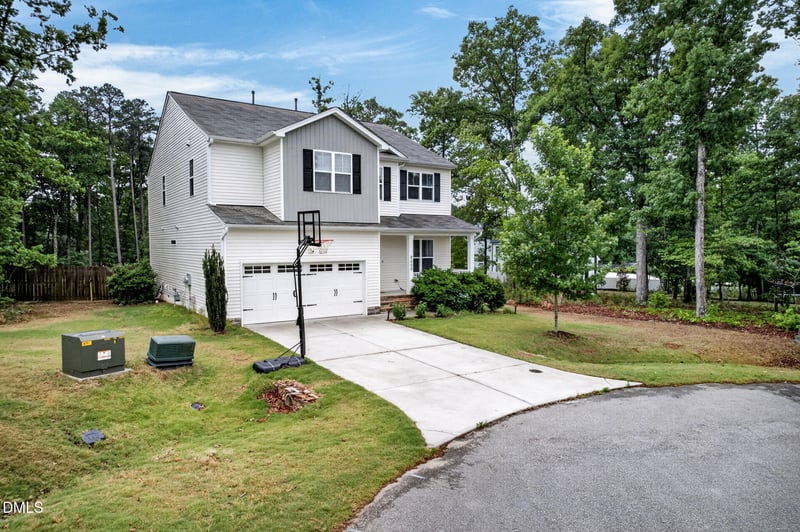 8600 Deep Elm Dr, Wake Forest, NC 27587
