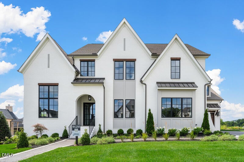8600 Heron View Dr, Wake Forest, NC 27587