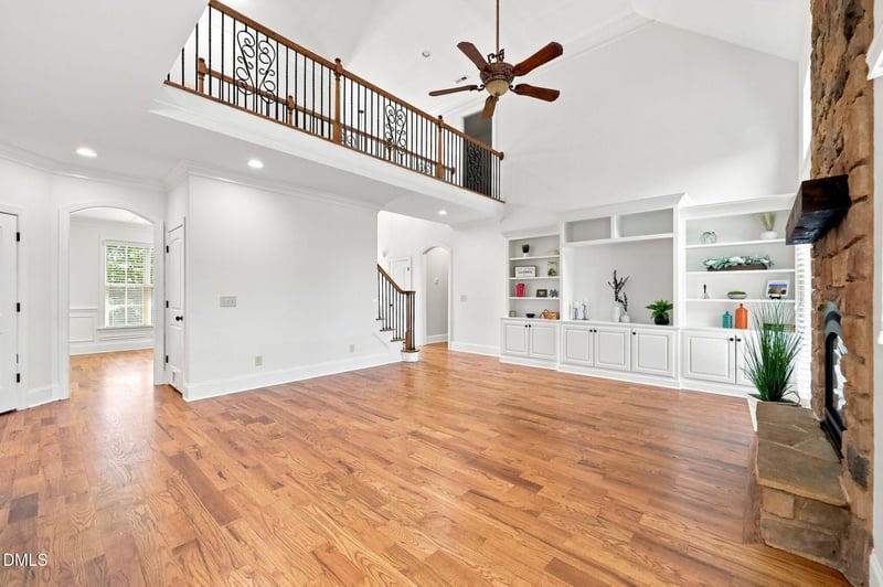 8601 Mangum Hollow Dr, Wake Forest, NC 27587
