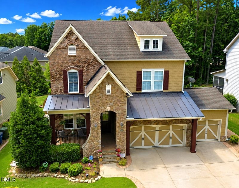 8607 Stonechase Dr, Raleigh, NC 27613