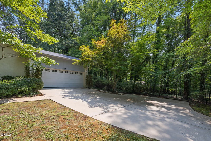 8608 Caswell Ct, Raleigh, NC 27613