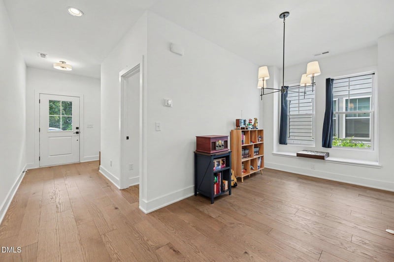 861 Athens Dr #101, Raleigh, NC 27606