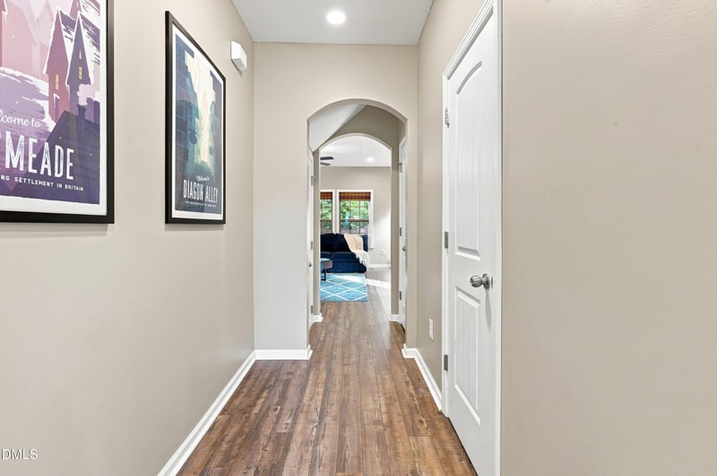 864 Red Oak Tree Dr, Fuquay Varina, NC 27526