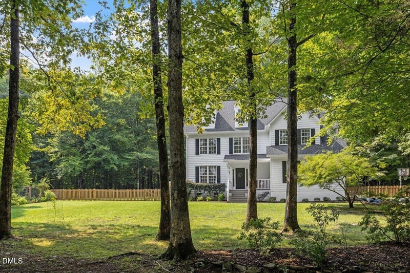 87 Danning Dr, Chapel Hill, NC 27516