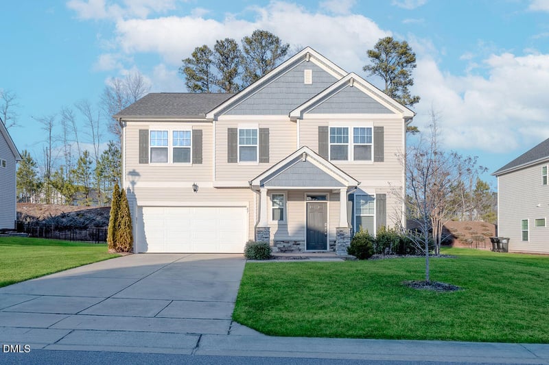 87 E Ravano Dr, Clayton, NC 27527