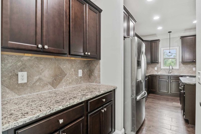 87 Whitebark Ln, Clayton, NC 27520