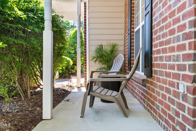 8707 Leeds Forest Ln, Raleigh, NC 27615