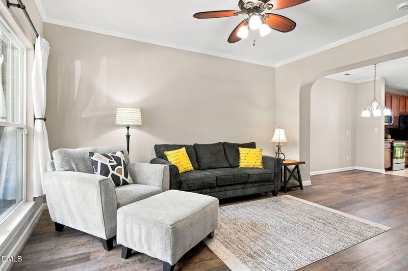 8743 Cypress Grove Rn, Raleigh, NC 27612