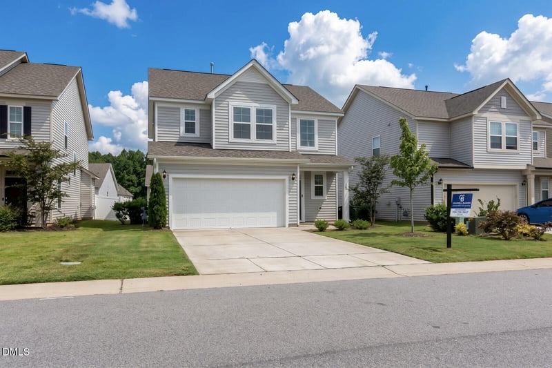 88 Antler Steel Dr, Clayton, NC 27527