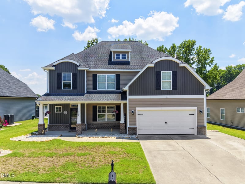 8809 Buffalo Gourd Ln, Angier, NC 27501