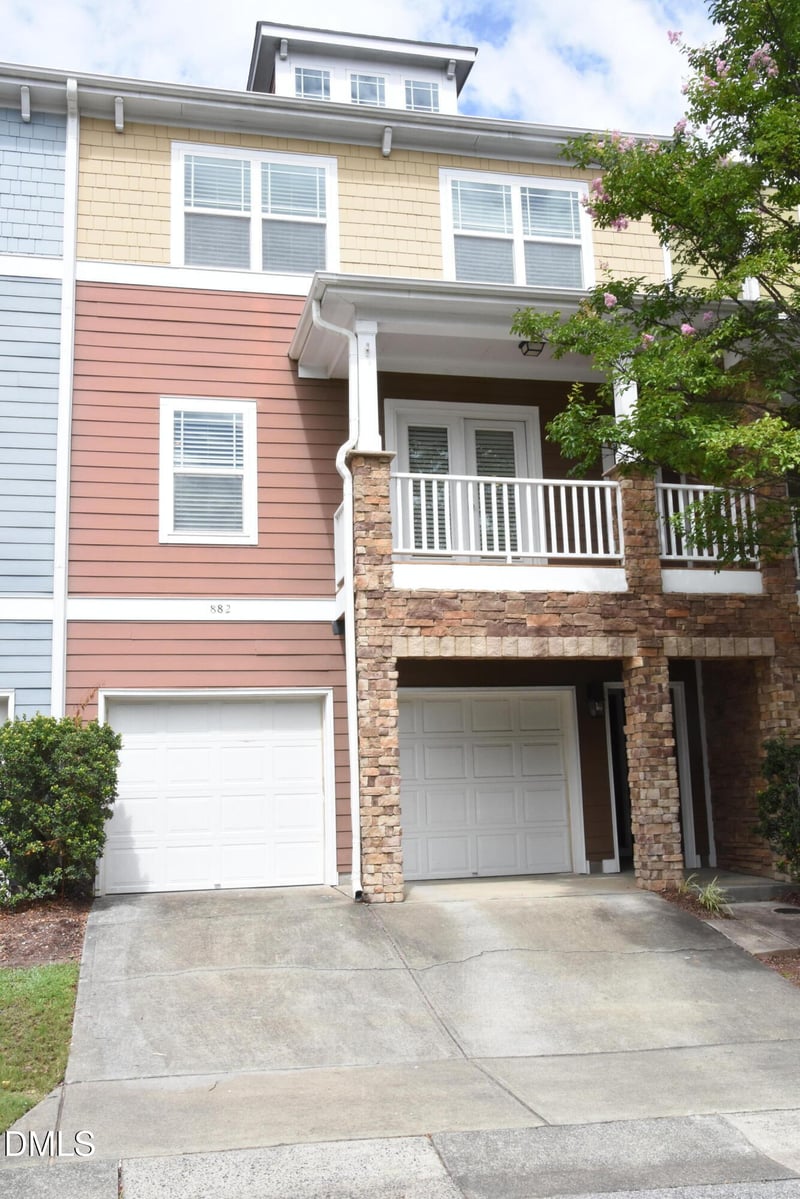 882 Queen City Crescent, Apex, NC 27523