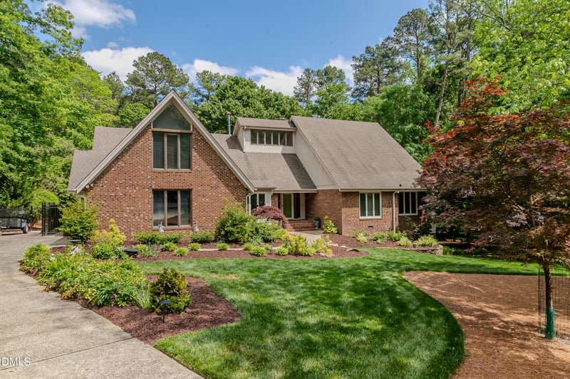 8844 Woodyhill Rd, Raleigh, NC 27613