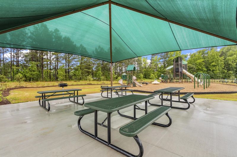 89 Barnsley Rd, Angier, NC 27501
