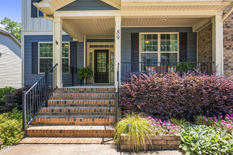 89 Chatsworth Ln, Clayton, NC 27527