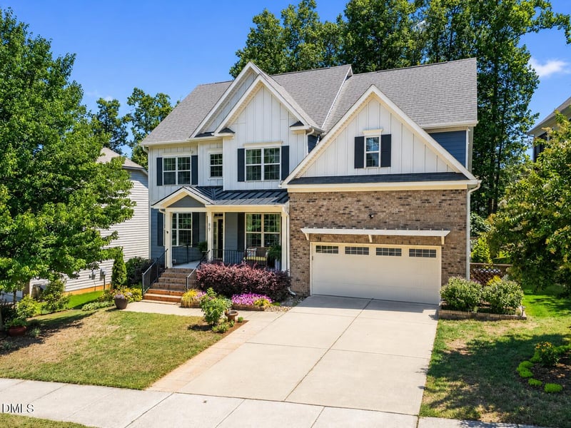 89 Chatsworth Ln, Clayton, NC 27527