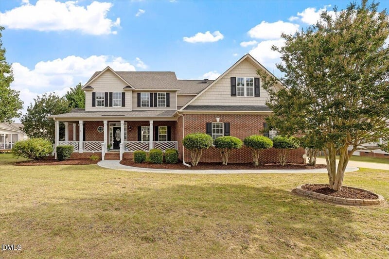 89 River Knoll Dr, Clayton, NC 27527