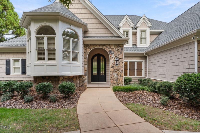 8900 Barleymoor Dr, Raleigh, NC 27615