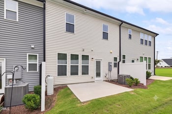 8952 Kennebec Xing Dr, Angier, NC 27501