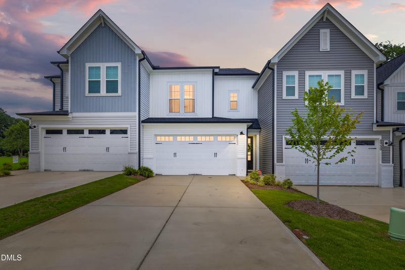 8952 Kennebec Xing Dr, Angier, NC 27501