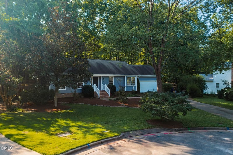9 Edgestone Pl, Chapel Hill, NC 27517