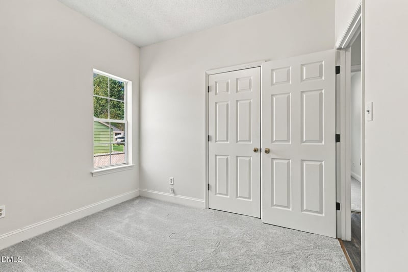 9 Melody Cir, Durham, NC 27707