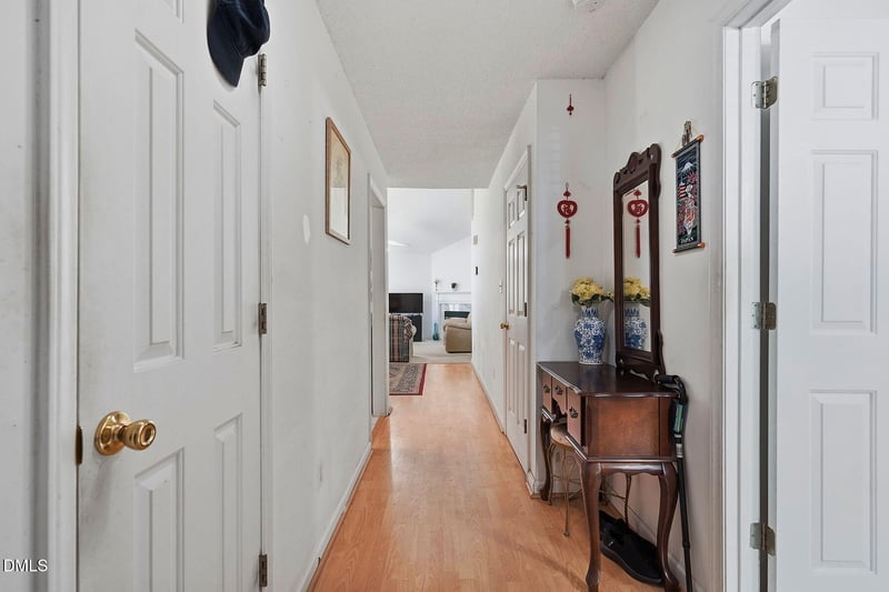9 Pendleton Ct, Durham, NC 27713