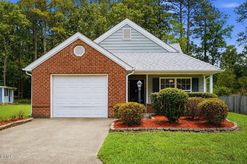9 Pendleton Ct, Durham, NC 27713