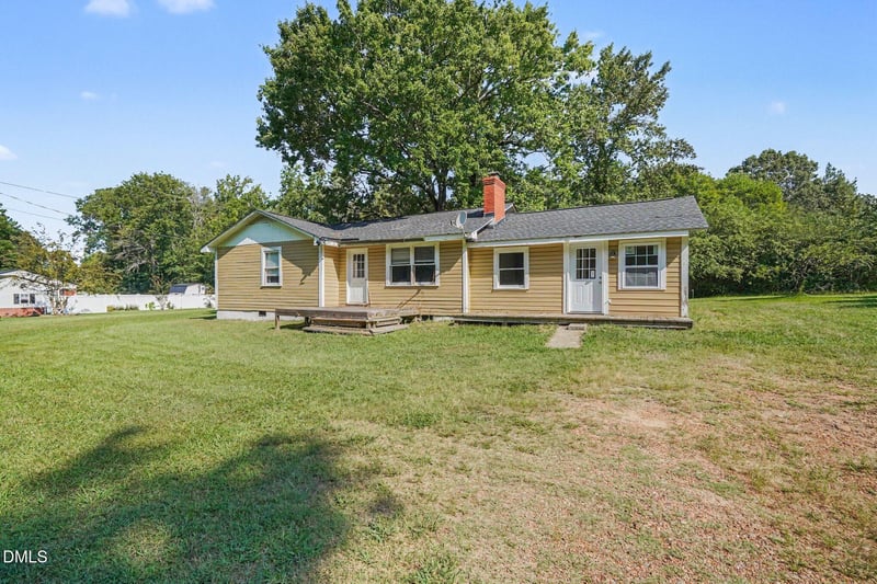 90 Badders Rd, Sanford, NC 27330
