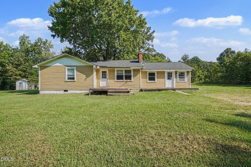90 Badders Rd, Sanford, NC 27330