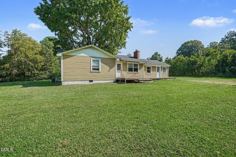 90 Badders Rd, Sanford, NC 27330