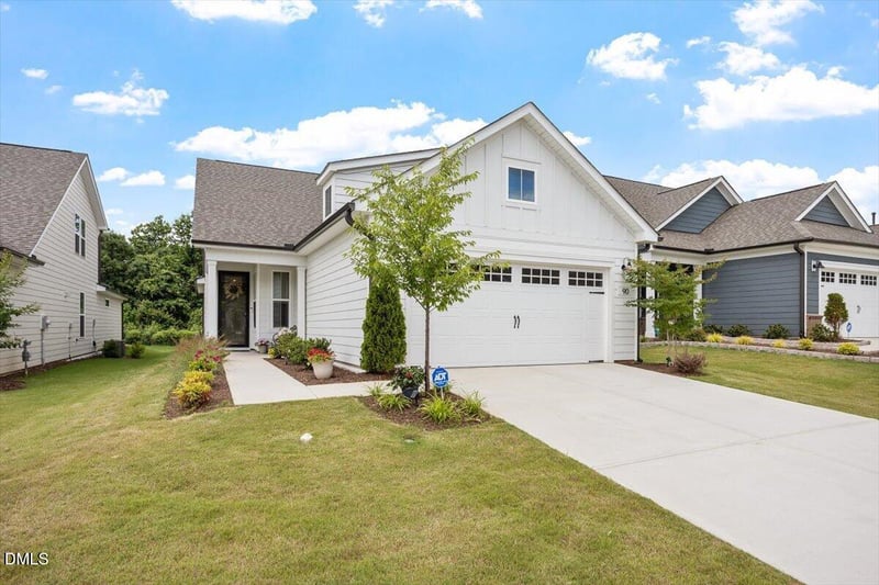 90 Shadowbrook Trl, Clayton, NC 27520