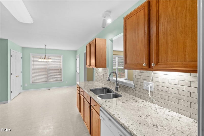 90 Torrington Ave, Franklinton, NC 27525