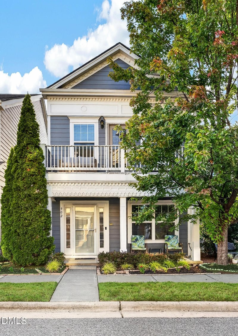 902 Shoofly Pa, Apex, NC 27502