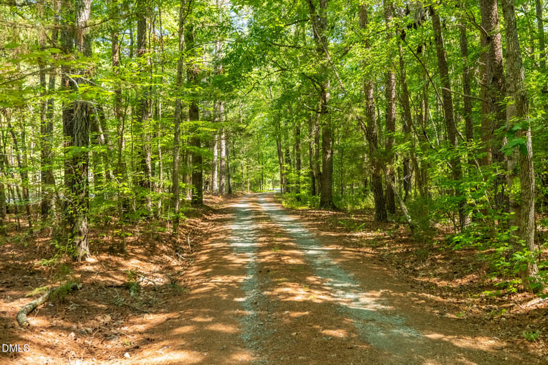 9021 Collins Creek Dr, Chapel Hill, NC 27516