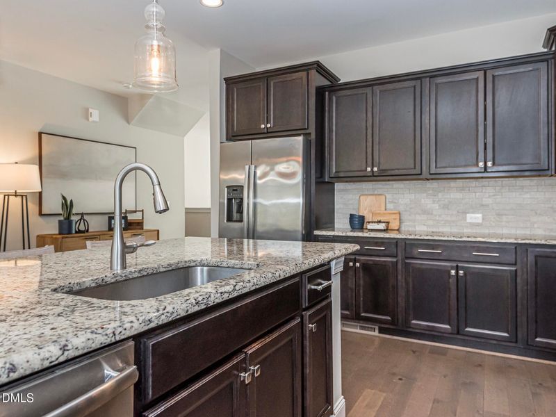 904 Dalton Ridge Pl, Apex, NC 27523