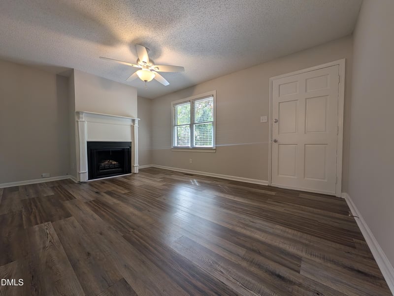 904 N Lee St, Zebulon, NC 27597