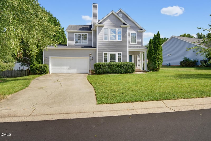 904 Starkland Way, Holly Springs, NC 27540