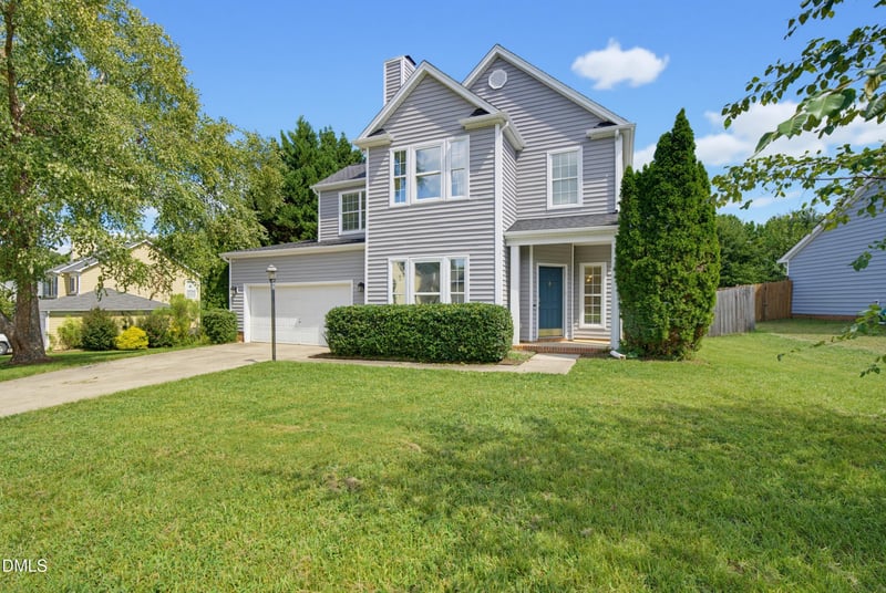 904 Starkland Way, Holly Springs, NC 27540