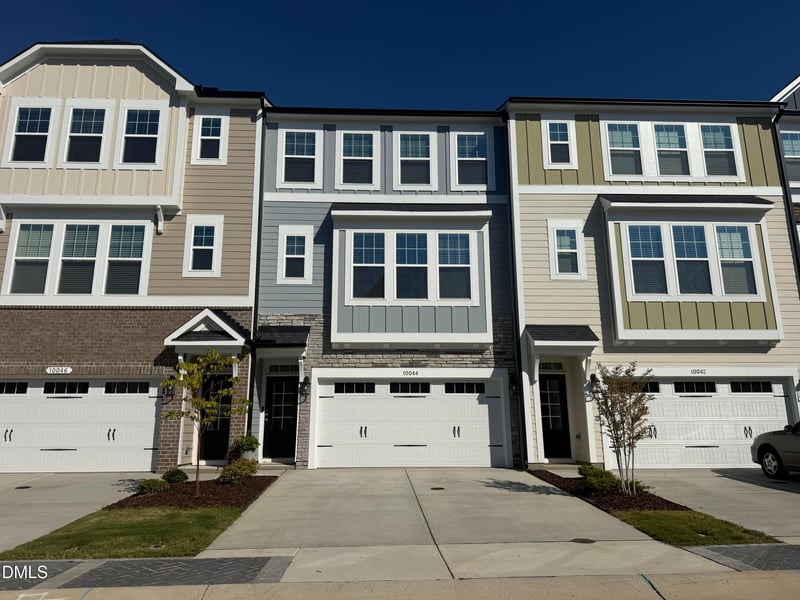 9046 Hazy Jade Way, Apex, NC 27523